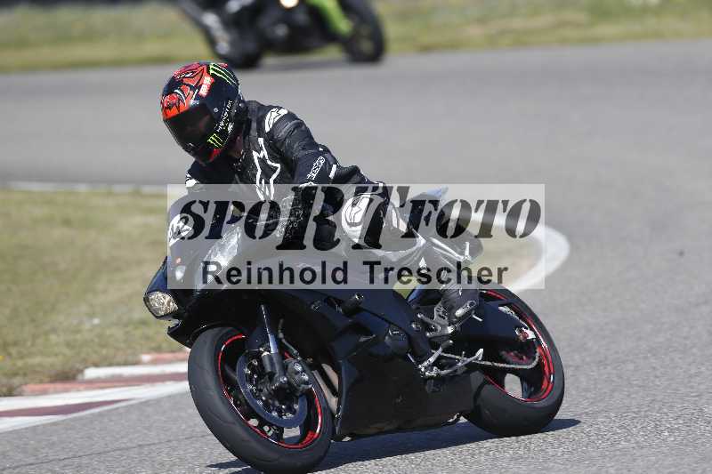 /01 02.04.2026 MAZ ADR/Gruppe rot/42